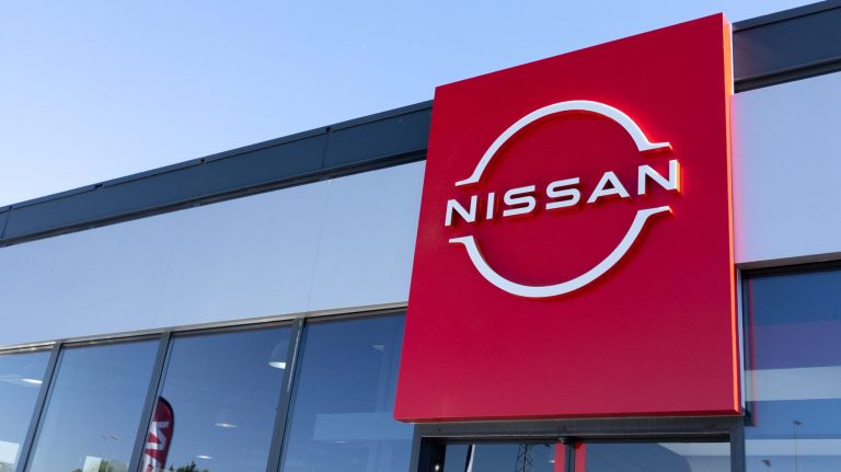 Nissan го потврдува влијанието од пробивањето на податоците на Red Hat